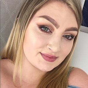 Meet your Posher, Katy